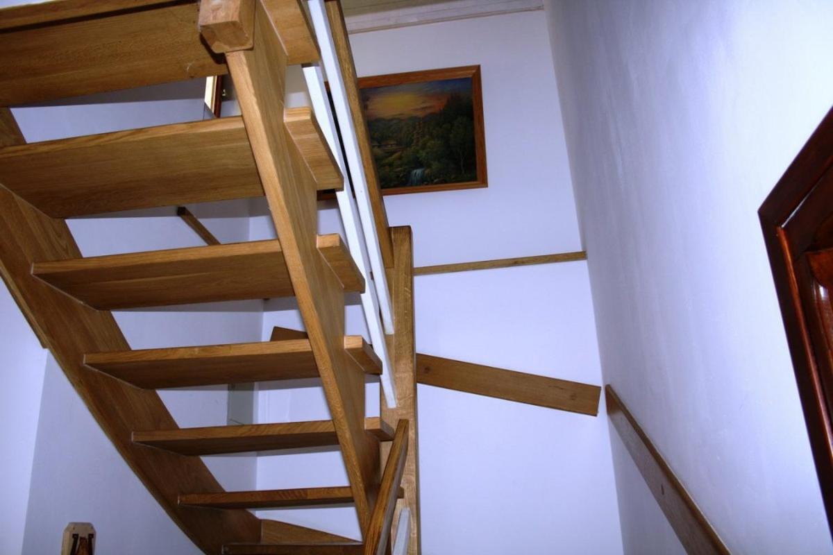 Dom W Bieszczadach 10 Osobowy Villa โวลโคเวยา ภายนอก รูปภาพ